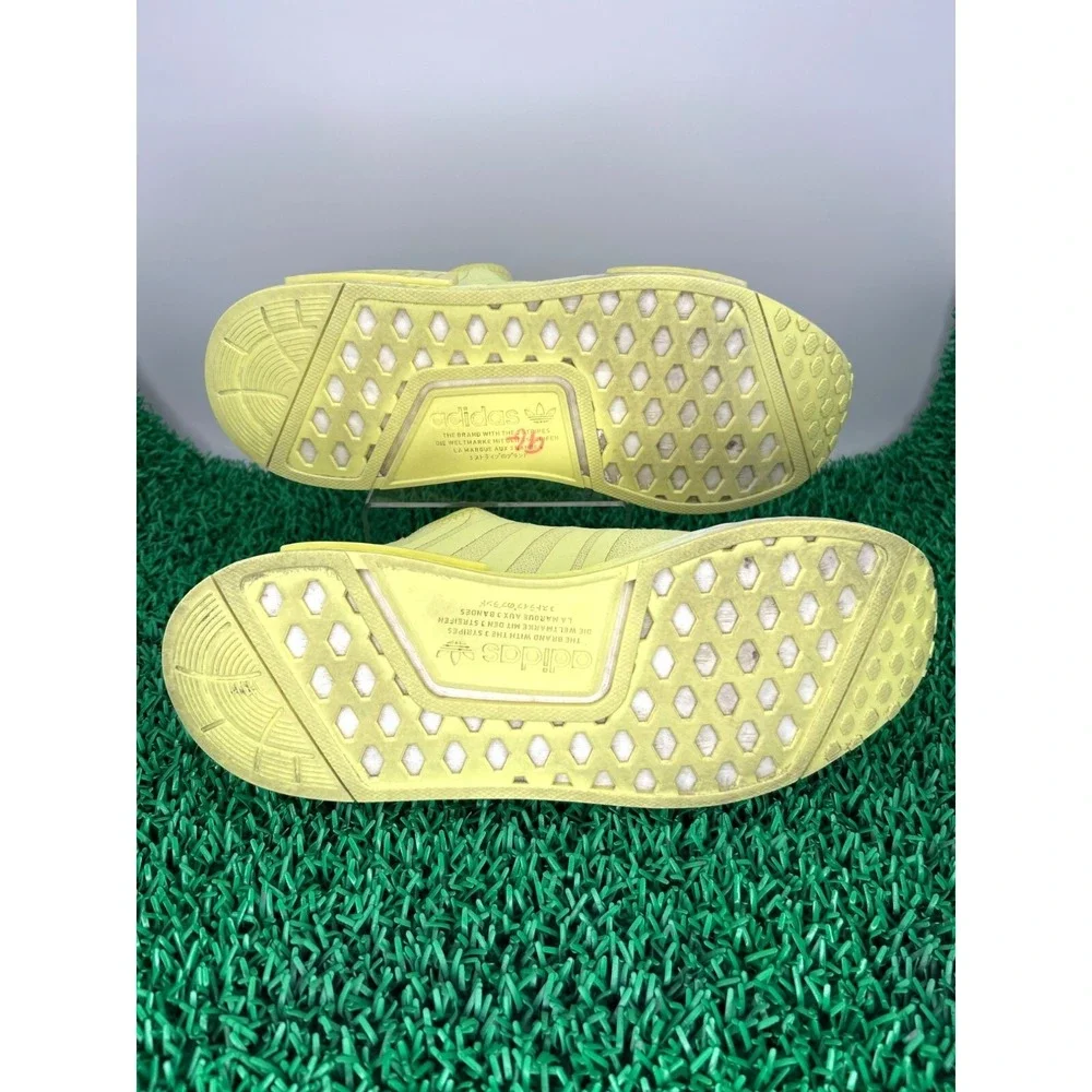 Adidas Originals NMD R1 Sneakers Size 9 Yellow Boost‎ Running Shoes